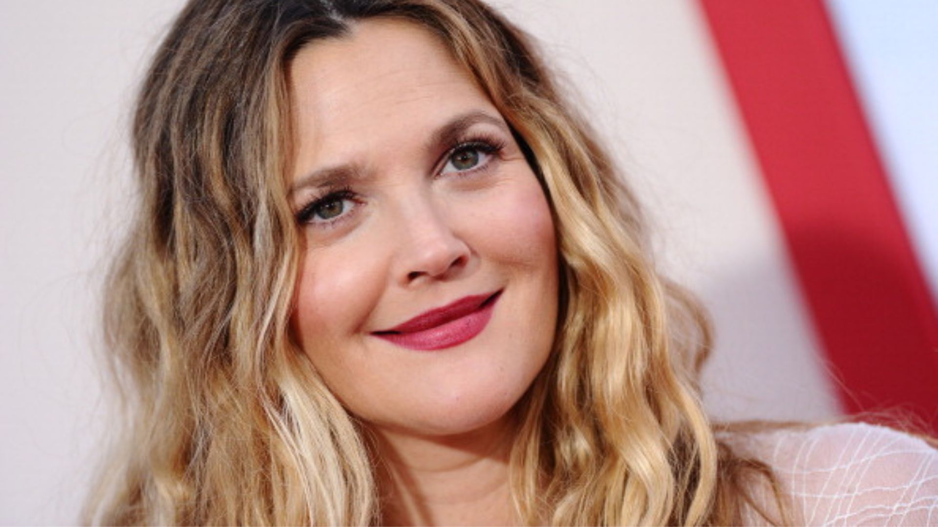 Stalker de Drew Barrymore é preso em frente à casa da atriz