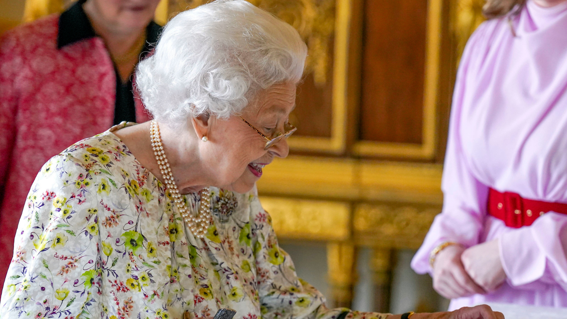 Você sabe quanto custa ser vizinho da Rainha Elizabeth?  E sim, isso é possível!