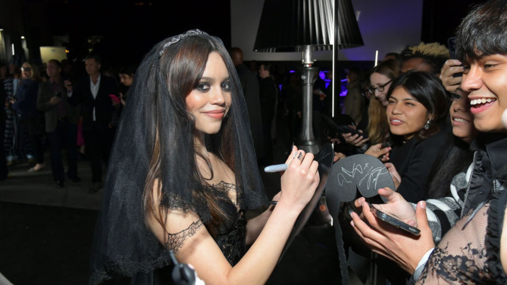 Wandinha da vida real? Jenna Ortega revela mania bizarra quando criança